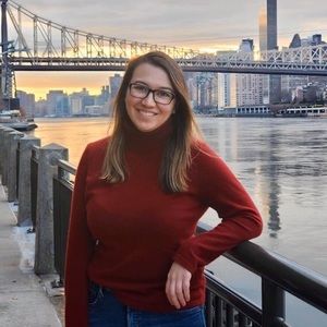 Meet your Posher, Monica